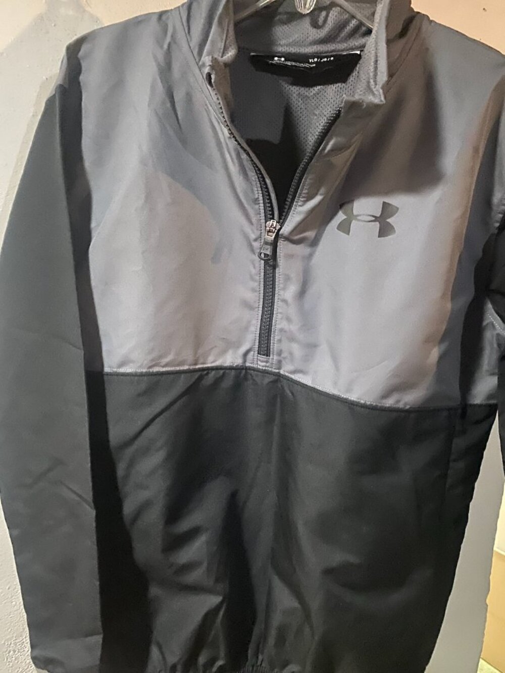 Under Armour 3/4 zip jacket pullover